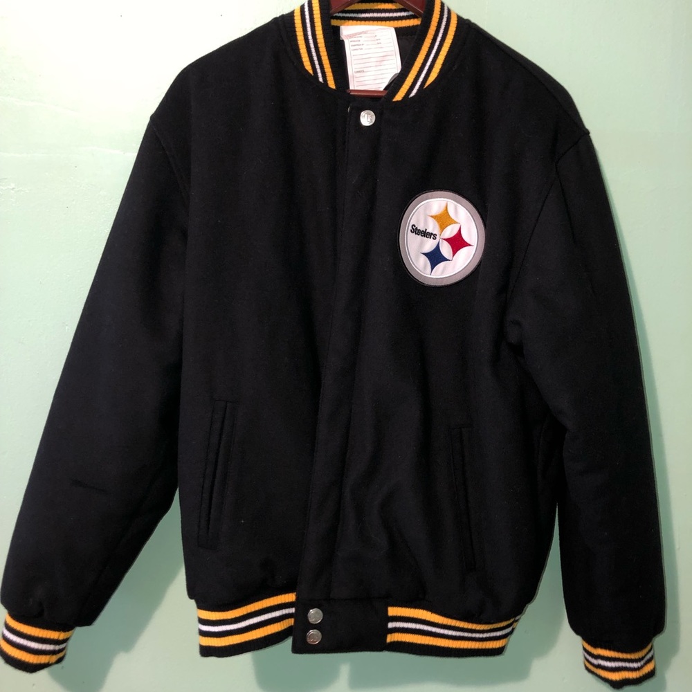 Jackets - Picture 3 of 3